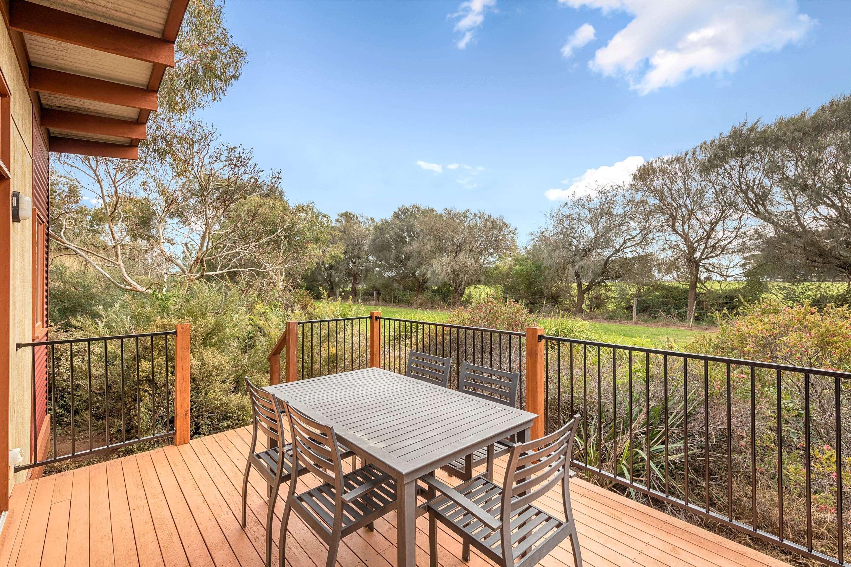 Ramada Resort By Wyndham Phillip Island Cowes Exterior photo