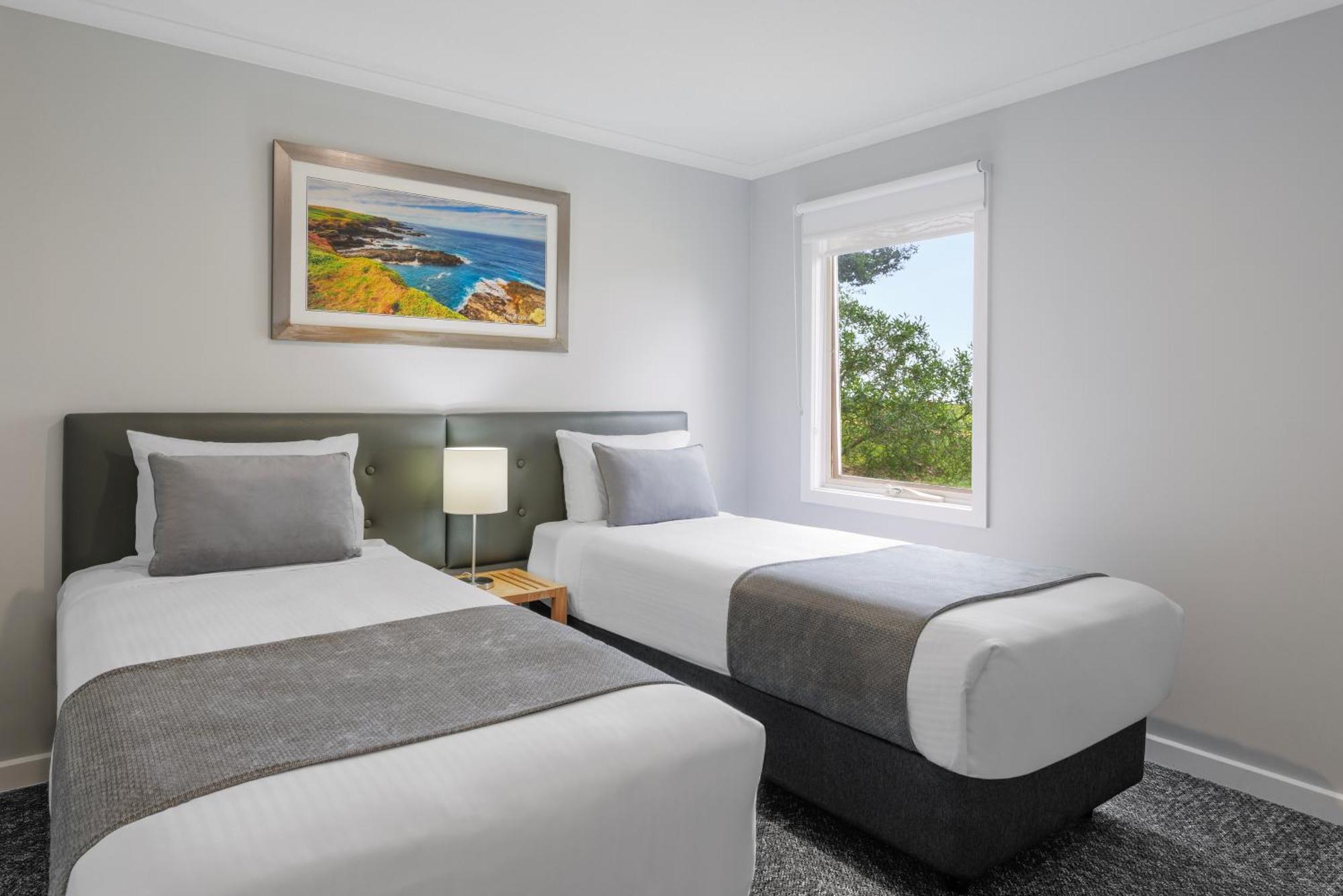 Ramada Resort By Wyndham Phillip Island Cowes Exterior photo